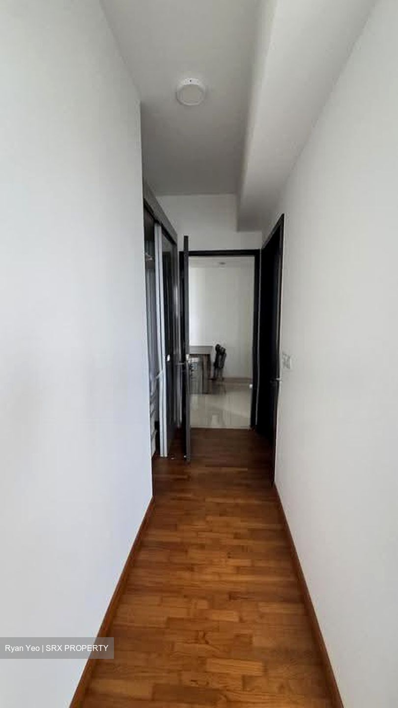 Sims Urban Oasis (D14), Condominium #634139811